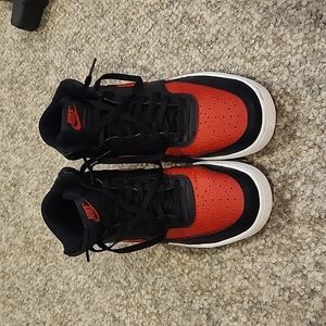 Nike Court Vision red/black size 9